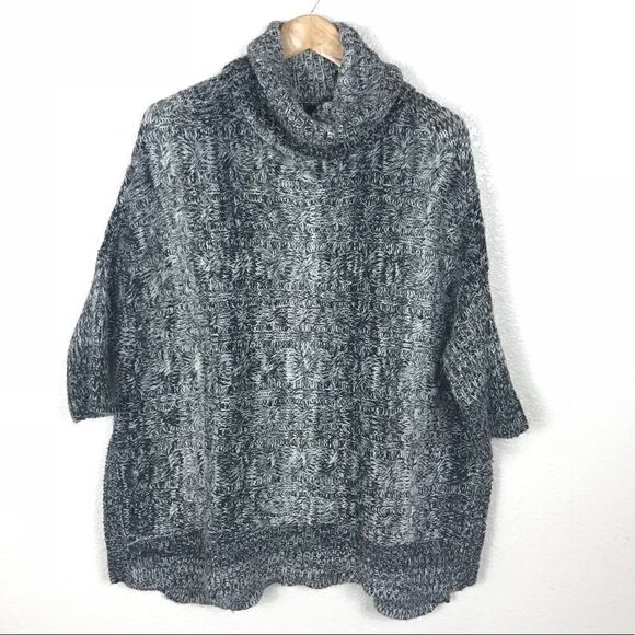 Romeo & Juliet Cowl Neck Dolman Sleeve Sweater M - Picture 1 of 7